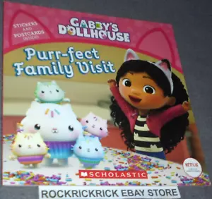 GABBY'S DOLLHOUSE PURR-FECT FAMILY VIST BOOK INCLUDES STICKERS AND POSTCARDS NEW - Bild 1 von 4