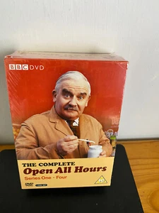 Alle Stunden geöffnet DVD Box Set Serie 1 - 4 neu und versiegelt - Bild 1 von 2