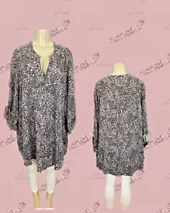 Torrid Plus 6 Gray-Pink-Black Animal Print V- Neck 3/4 Roll-Tab Sleeve Blouse - Picture 1 of 6