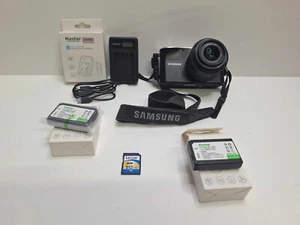 Samsung NX100 14.6MP Digital Camera With 20-50mm Lens & Accessories "BUNDLE" - Picture 1 of 14