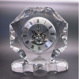 Srebrny zegar ścienny Gear - dekoracyjny metalowy prezent