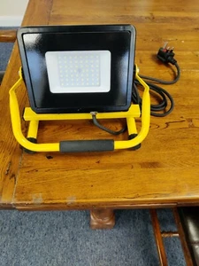 VT-4251 50W LED SMD WORK Floodlight  6400K IP65 - Picture 1 of 9