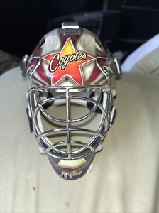 Phoenix Coyotes Mini Hockey Goalie Mask Helmet Franklin Arizona  NHL Pre Owned - Picture 1 of 13