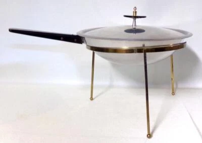 Calentador de platos atómico Sputnik moderno de mediados de siglo Kromex Foto 1 de 4