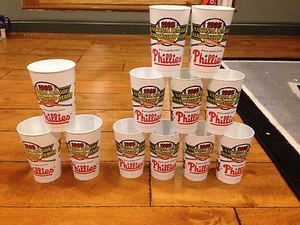 (12) 1993 NLCS PLASTIC CUPS ATLANTA BRAVES VS PHILADELPHIA PHILLIES - Picture 1 of 2