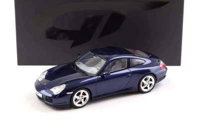 GT Spirit Porsche 911 (996) Carrera 4S lápis azul metálico 1:18 GT938 - Imagem 1 de 4