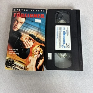 Columbia TriStar Home Entertainment The Foreigner 2002 VHS **Buy 2 Get 1 Free** - Foto 1 di 8