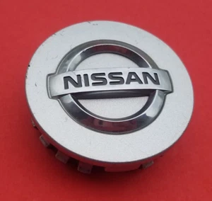 NISSAN 2 3/4 INCHES ARMADA FRONTIER PATHFINDER WHEEL RIM HUB CAP CENTER OEM C12 - Picture 1 of 3