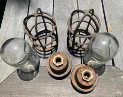 Russell and Stoll Marine Brass Bronze Light - Image 1 of 4
