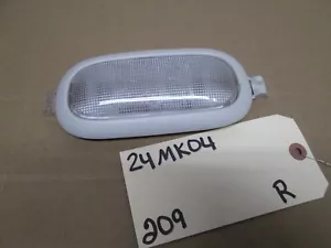 08 JEEP PATRIOT ZONA ASIENTO TRASERO INTERIOR DOMO LUZ - Imagen 1 de 3