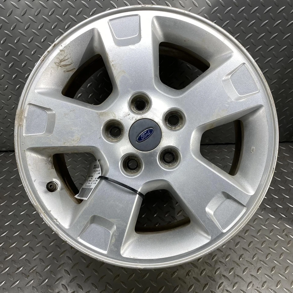 2005-07 FORD ESCAPE Aluminum Wheel 16x7 5 Spoke Indented Spokes & Exposed Lugs - Image 1 of 1
