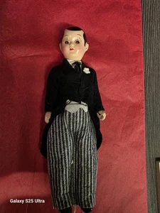 Vintage 40er Jahre Virga Bräutigam Hartplastik Puppe im Smoking  - Bild 1 von 2