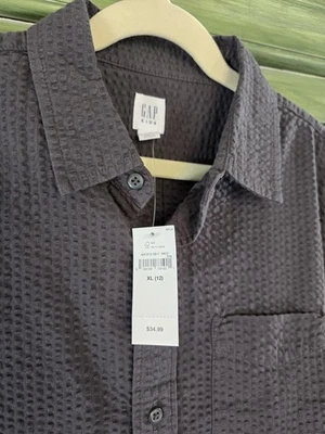 Boys Size 12  Gap Gray Seersucker Button Up Shirt - Image 1 of 4
