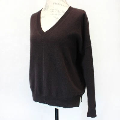 Suéter Allude 2 camadas 100% cashmere marrom quadrado gola V Grande Itália - Imagem 1 de 4