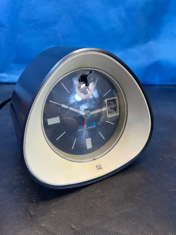 Vtg 1960s Panasonic Clock Radio RC1091 The Spencer Japan Black Off white see vid Cover