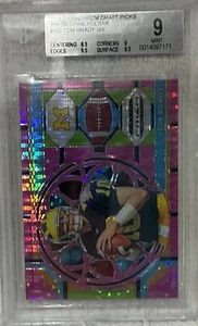 Tom Brady 2019 Panini Prism Draft Picks Prisms Pink Pulsar #100 SG - Bild 1 von 7