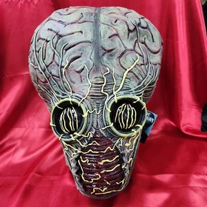 Illusive Concepts - Metaluna Mutant Mask - Trick or Treat Studios - Bild 1 von 17