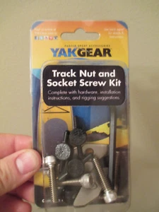 KIT DE TUERCA DE PISTA DE ENGRANAJE YAK y TORNILLO DE ZÓCALO - MODELO TNASK4 - Imagen 1 de 3