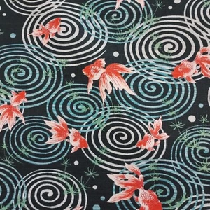 Acolchado de tela de algodón negro tradicional japonés Koi Carp 62880-1 - Imagen 1 de 12