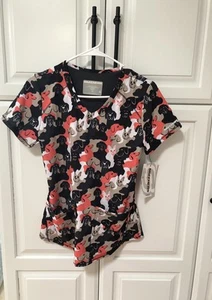Skechers Dog Scrub Top - Picture 1 of 8