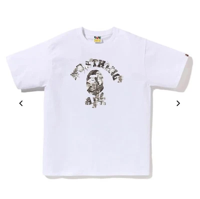 (DE BAPE STORE CHICAGO) BAPE HOMBRE BLANCO BORDE ÁRBOL CAMUFLAJE CAMISETA UNIVERSITARIA TALLA XL Foto 1 de 4