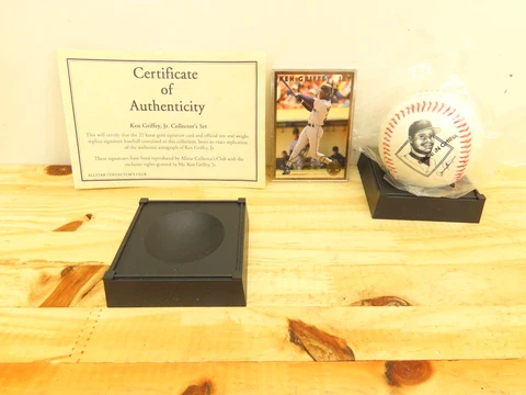 Ken Griffey Jr Collector Set Signed Ball and Card Allstar Collector's Club Cover