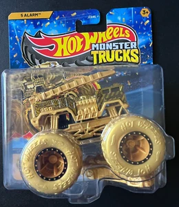 2025 Hot Wheels Monster Trucks Gold 5 Alarm (Lite Card Wear) - Picture 1 of 3