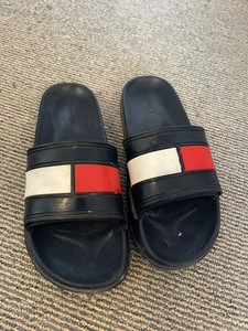 womens tommy sliders