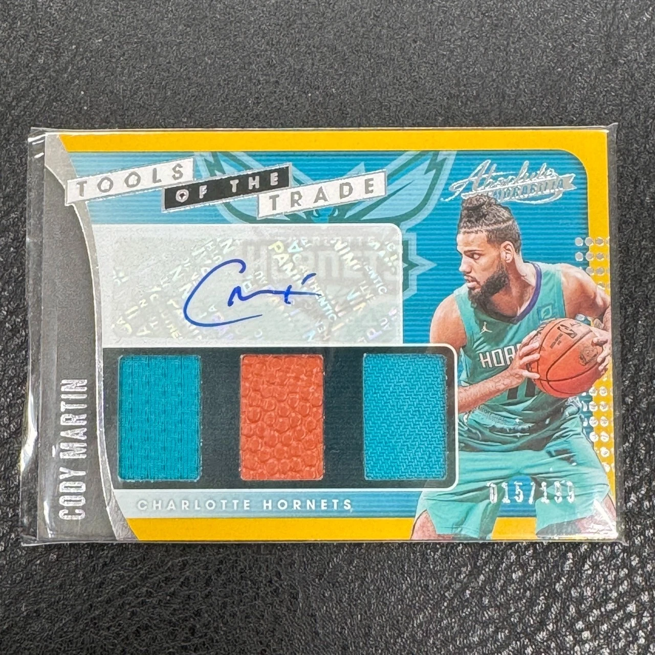 2019-20 Panini Absolute TOTT Jersey Relics RC Auto Cody Martin 15/199 HK 298