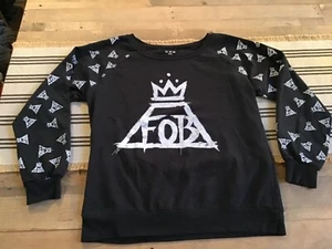 Fall Out Boy Band Crewneck Sweatshirt Youth Size XL (15) - Picture 1 of 5