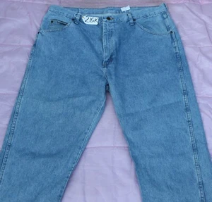 WRANGLER Jeanshose für Herren - W40 X L34. Etikett Nr. 215k - Bild 1 von 4