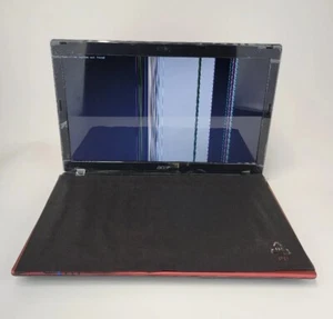 ACER Aspire 5560-7851 AMD A6-3400M 2.3GHz 6GB 320GB 15.6" - Picture 1 of 7