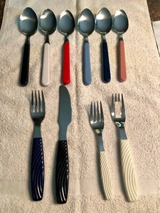 YAMAZAKI 10 PC LOT COLORED HANDLED STAINLESS STEEL FLATWARE RETIRED DISPLAY PCS - Picture 1 of 5