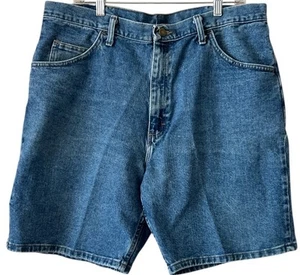 Wrangler Men's Jean Shorts 100% Cotton Denim Blue Size 38 Regular 38x9 - Picture 1 of 11