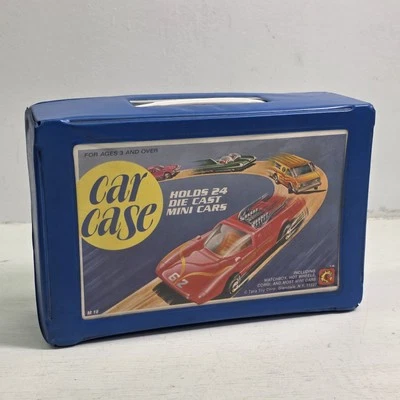 Vintage Tara Hot Wheels, Matchbox, Corgi 1:64 Scale 24 Car Carrier Blue Case - Image 1 of 4