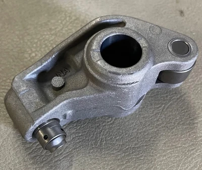 Brazo basculante de escape Mercedes-Benz - 112-050-00-80 - para MBZ C240, C32 AMG y más Foto 1 de 3