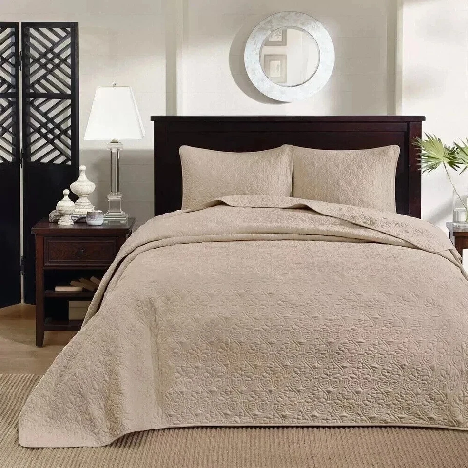 Madison Park 3 PC Queen Bedspread Set Quebec Khaki A03345