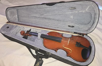 Mendini 4/4MV300 Solid Wood Satin Antique Violin - Image 1 of 4