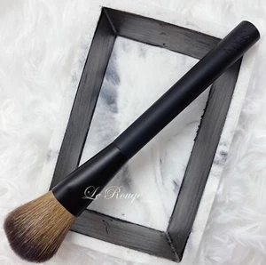 NARS 20 Blush Highlighter Brush Natural Hair Makeup New Authentic $42 - Picture 1 of 5