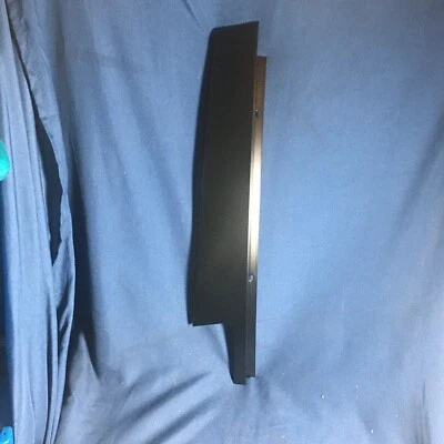 BMW X1 2011 2015 cubierta columna B puerta trasera izquierda 51352990325 OEM Foto 1 de 4