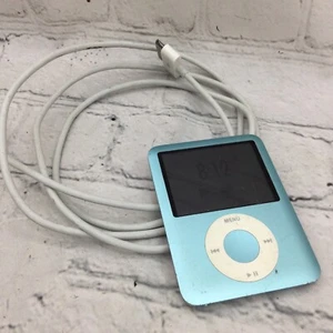 Apple iPod Nano 3rd Gen 8GB Blue A1236 MB249LL MP3 Player - Picture 1 of 6