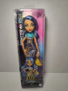 NIB Monster High G3 Cleo DeNile 2024 Day Out Budget Line Doll Pyramid Purse HTF - Picture 1 of 6