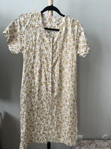 Sommer Blumen Kleid aus Japan leicht Größe M (4-6) gelb beige Petit - Bild 1 von 5