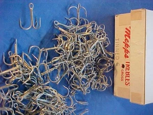 144 VINTAGE NEW OLD STOCK MEPPS TREBLE HAKEN GRÖSSE 6 ANGELN VERZINNT ERSATZ - Bild 1 von 3