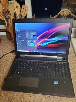 ESTACIÓN DE TRABAJO HP EliteBook 8560w 256GB SSD, 8GB, Windows 10, Core i7, 1920X1080. Foto 1 de 4