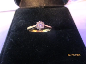 18ct Gold & Platinum 0.2 Diamond SOLITAIRE Ring - Picture 1 of 12