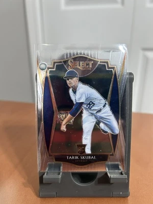 2021 Panini Select Tarik Skubal Premier Level Rookie #198 - Detroit Tigers - Image 1 of 2