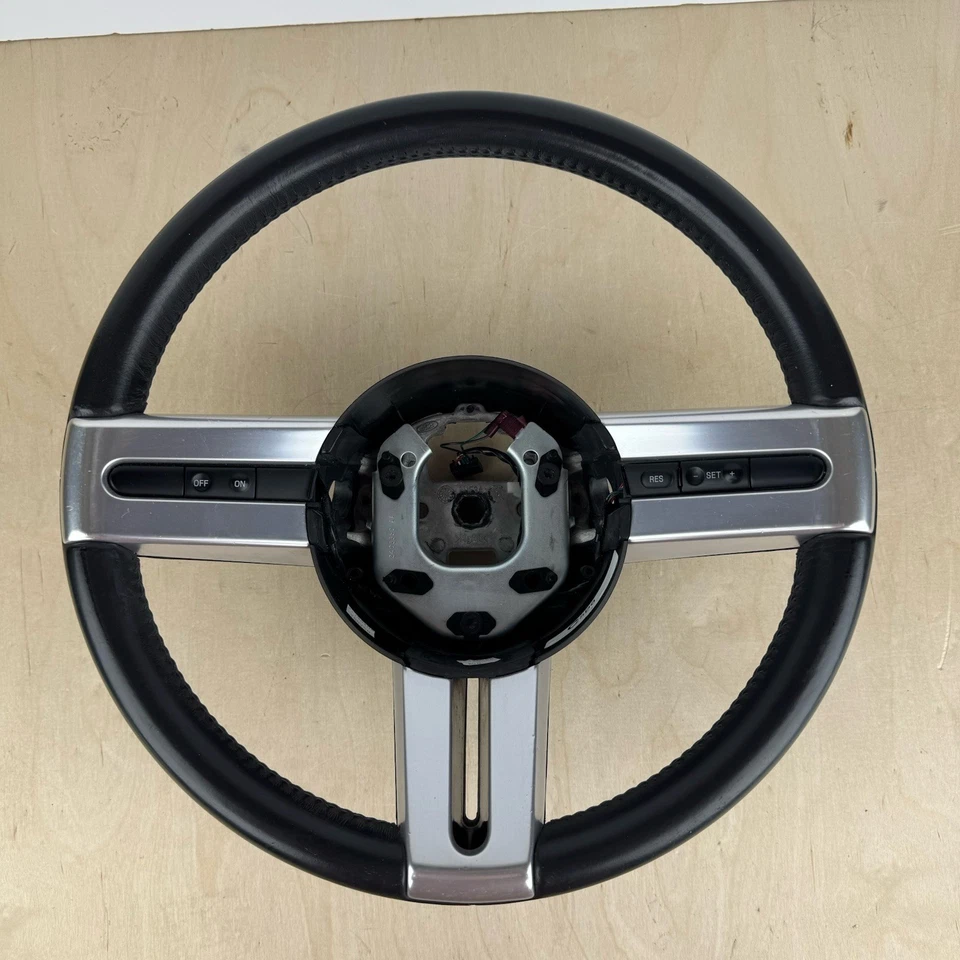 2005-2009 Ford Mustang GT V6 V8 Leather Steering Wheel Chrome Black CC5B8 OEM - Image 1 of 4