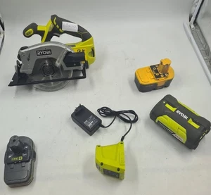 Menge Of 5 Ryobi Elektrowerkzeuge für Teile / Reparatur - Kreissäge - Imagen 1 de 22