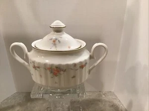 Mikasa Petite Bone China Soft Petals L9812 Japan Pattern Sugar Bowl - Picture 1 of 2